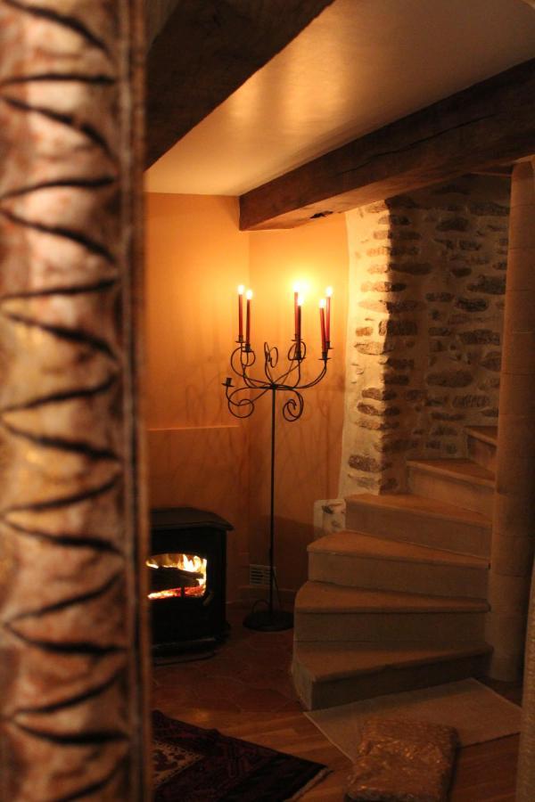 La Tour Du Bois Dormant Bed & Breakfast Plozevet Bagian luar foto